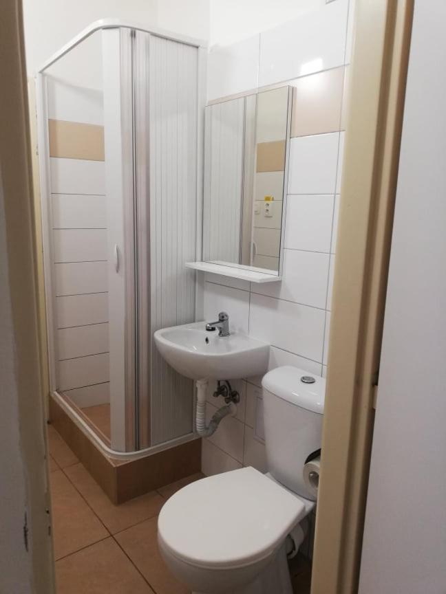 Ubytovna Nobelova Bratislava Dış mekan fotoğraf