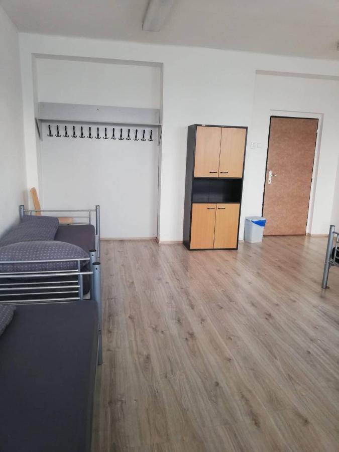 Ubytovna Nobelova Bratislava Dış mekan fotoğraf